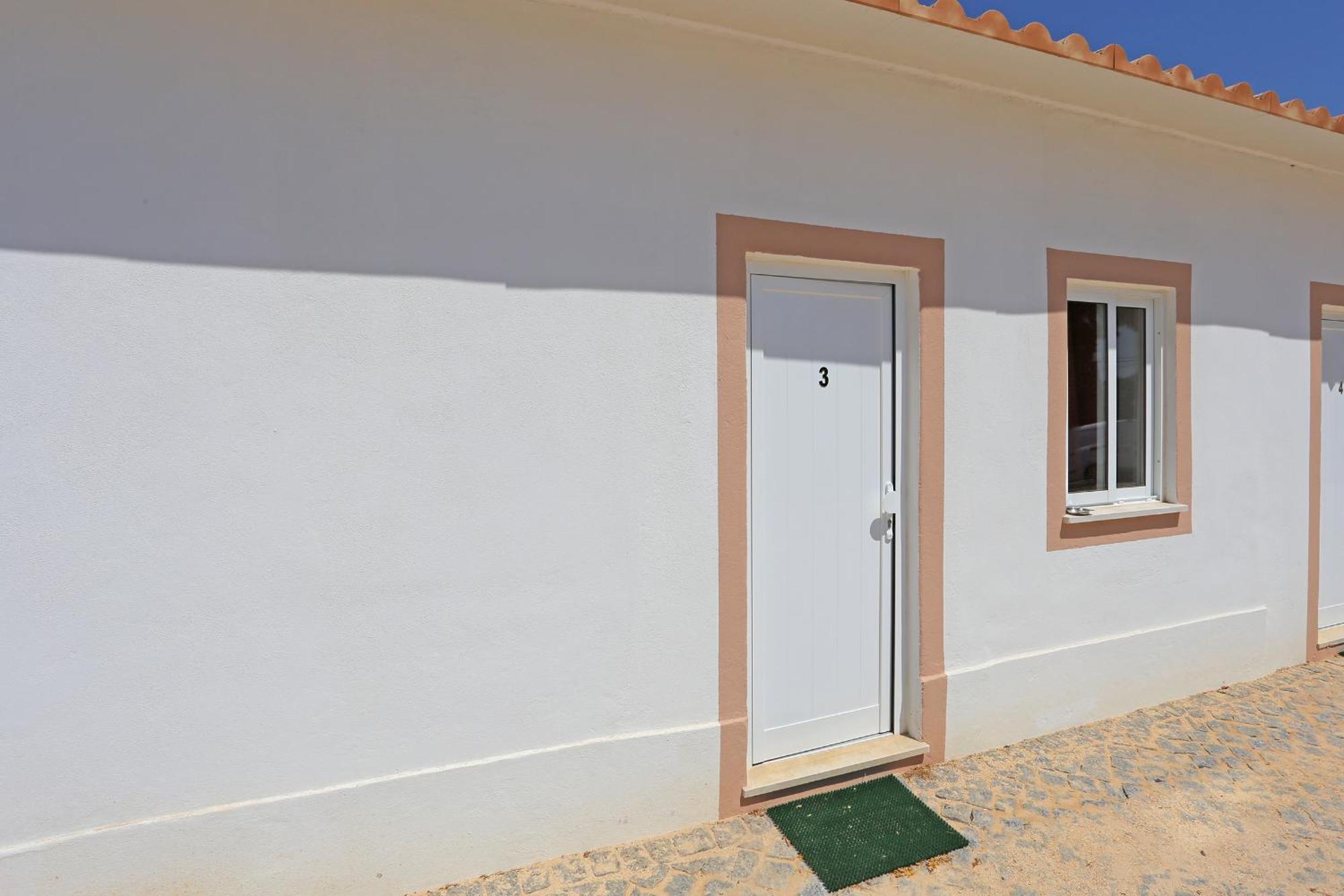 Quinta Da Ponte Apartment Odiaxere Room photo